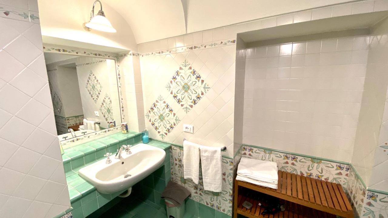 Tgi Dammusi Preziosi Appartement Scauri  Buitenkant foto