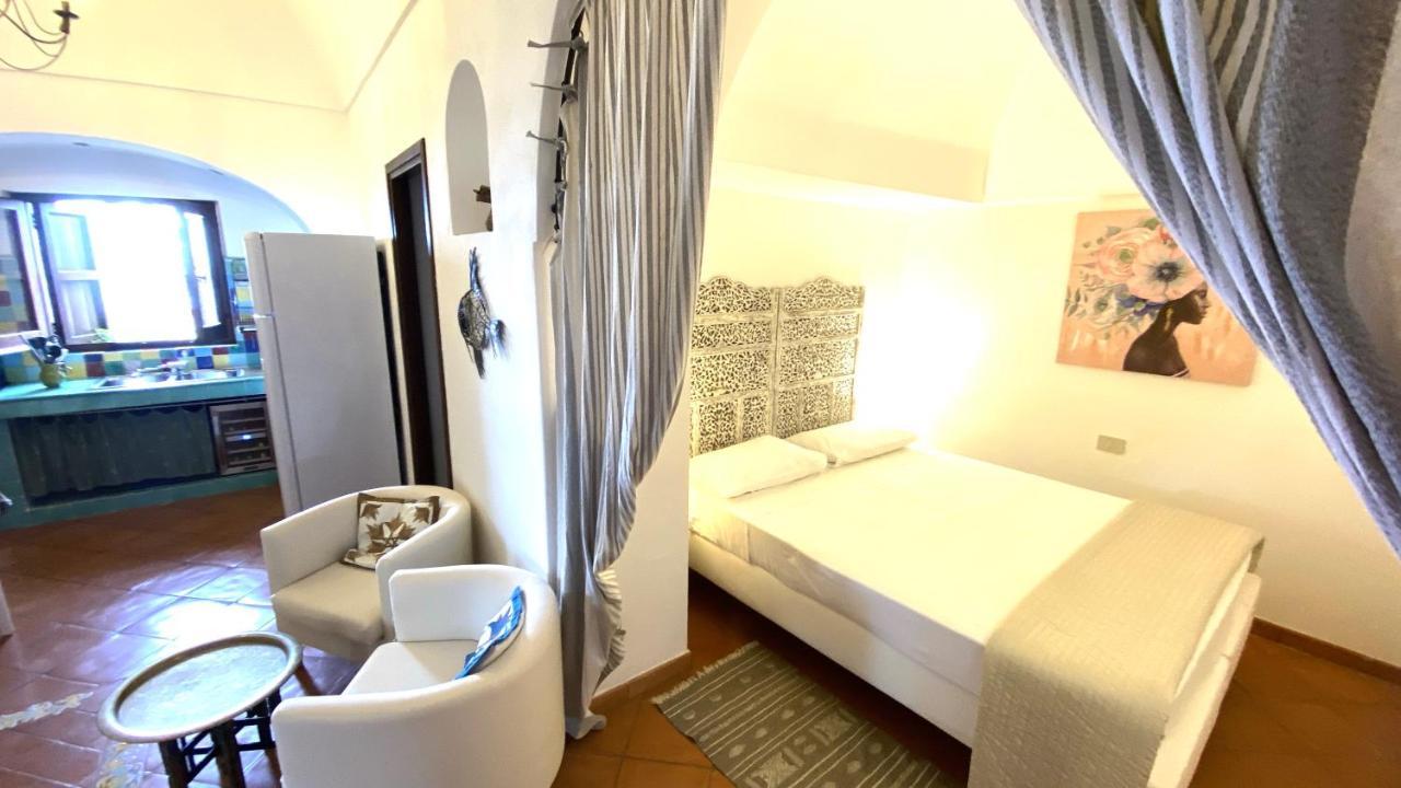 Tgi Dammusi Preziosi Appartement Scauri  Buitenkant foto